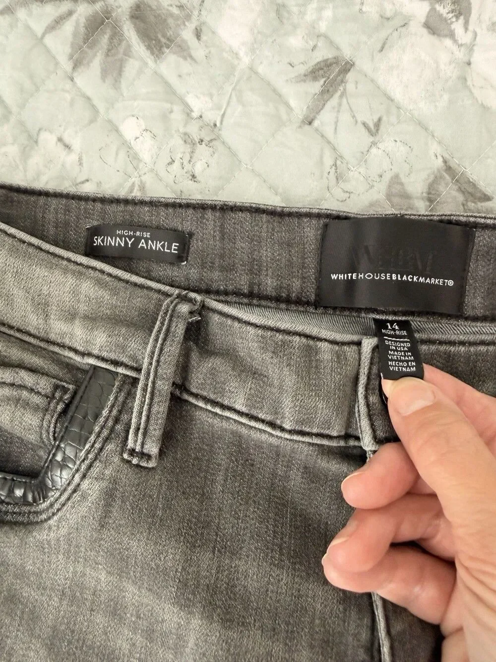 WHBM High Rise Skinny Ankle Jeans Size 14 Gray Denim Faux Croc Zip Hem Stretch